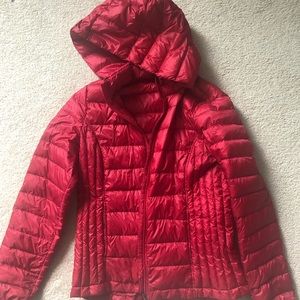 Red thin 32 degree weatherproof jacket
